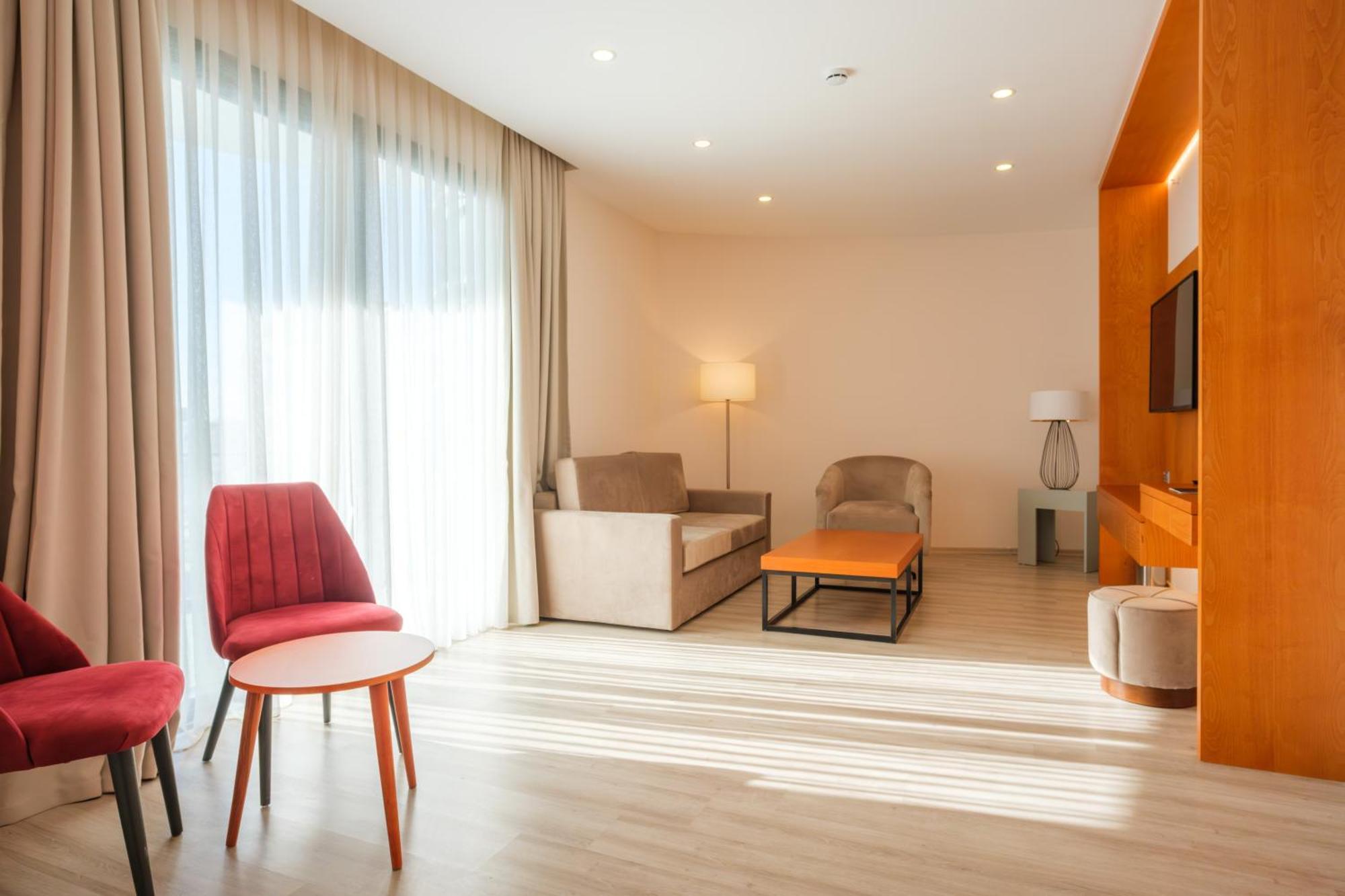 Caddem Inn Hotel Famagusta  Exterior photo